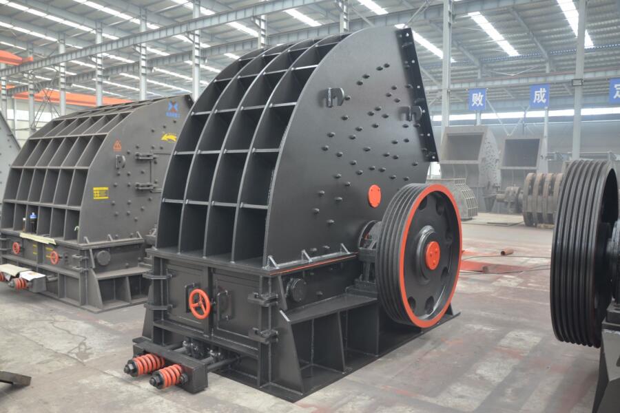 XGN-Q series light hammer crusher