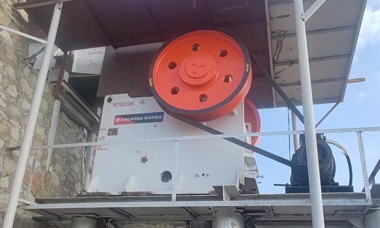 Jaw crusher