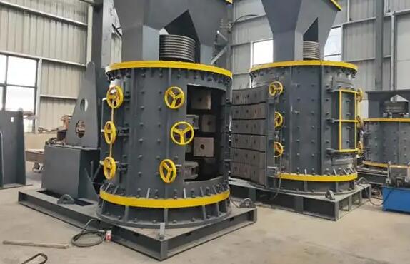 What are the advantages and disadvantages of vertical shaft sand making machine?